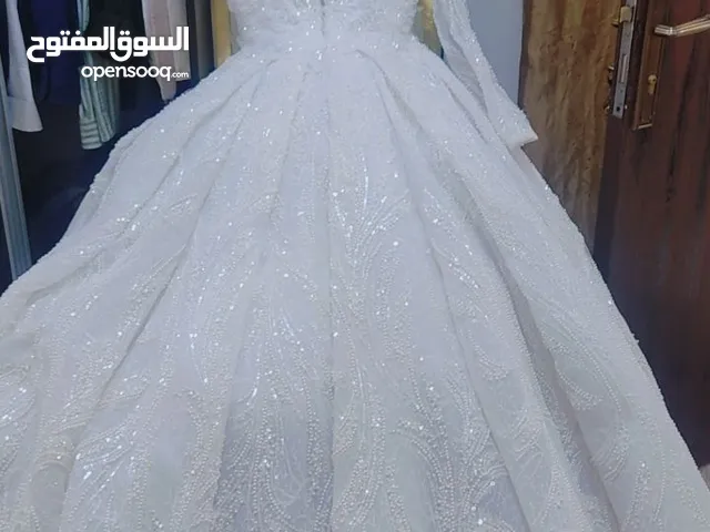 فسطان عرس تفصيل مع اكسسورات كامله