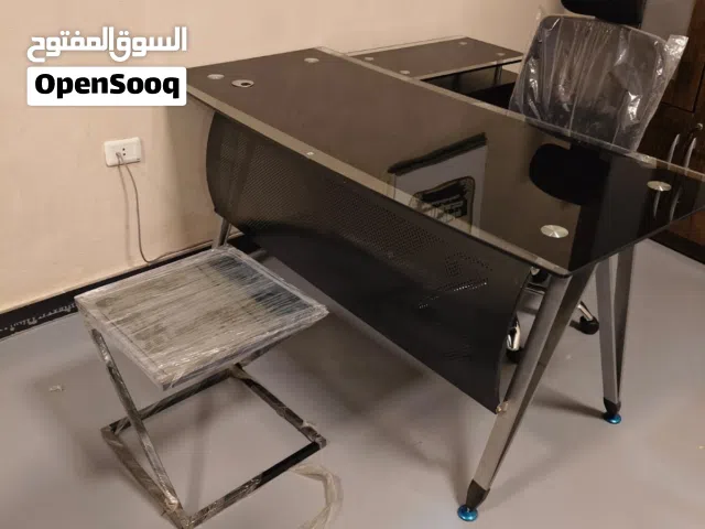 مكتب زجاج سيكوريت مقاوم للكسر ، مكاتب زجاج ،مكاتب اداريه ،manger office،مكتب ازاز