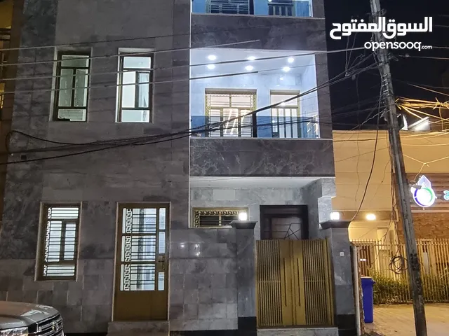بناية للبيع في المنصور 150 م2