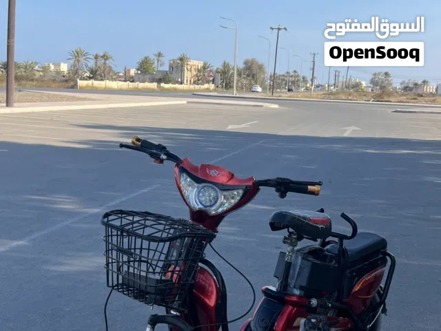 للبيع دراجه كهربائية بحاله ممتازه