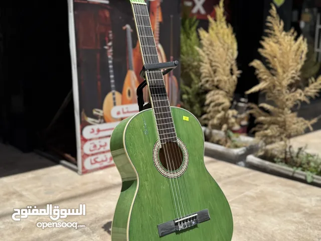 جيتار فالنسيا لون اخضر كولتي عالي بروفشنال