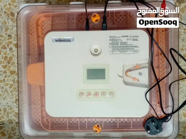 فقاسة بيض 56 بيضة للبيع.