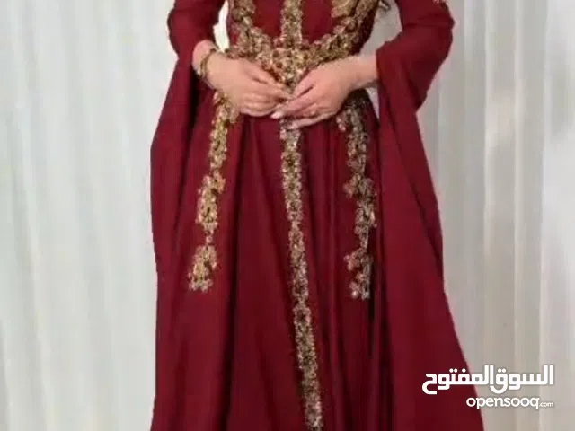 فساتين سهرة مخصصة لك سيدتي