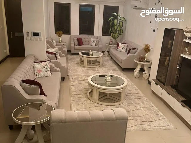 0 m2 5 Bedrooms Townhouse for Sale in Muharraq Diyar Al Muharraq