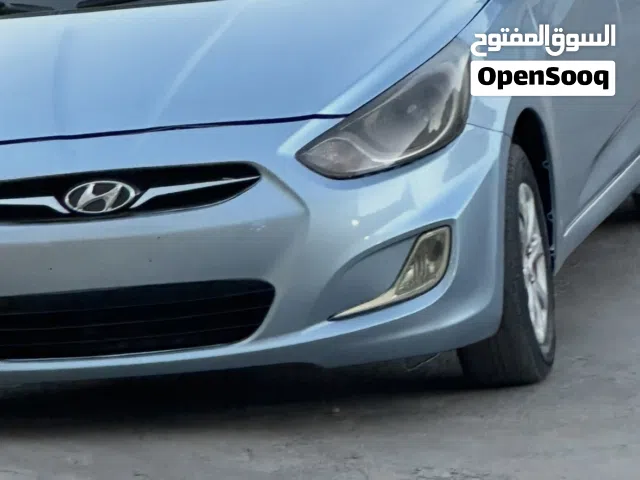 2014 Hyundai Accent Standard