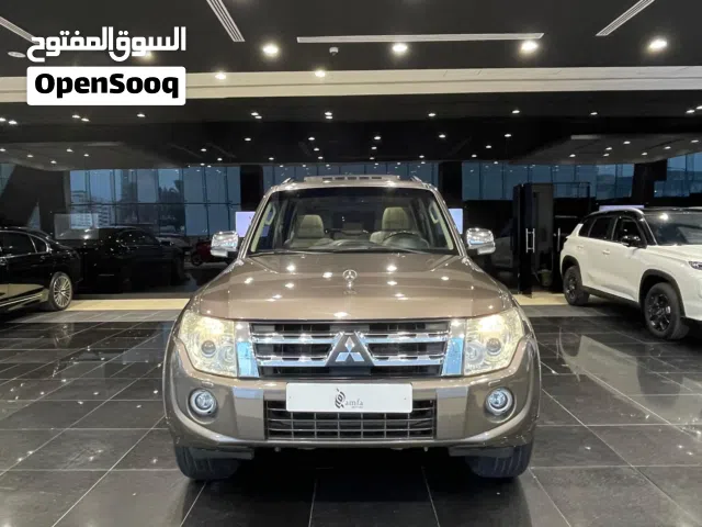 2012 Mitsubishi Pajero GLS