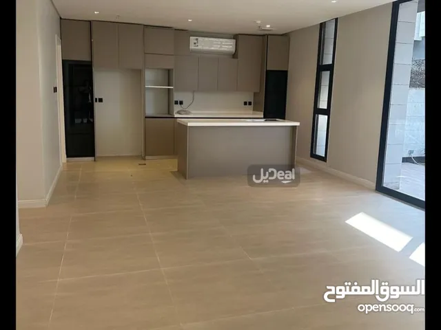 300m2 3 Bedrooms Apartments for Rent in Al Riyadh Al Yasmin