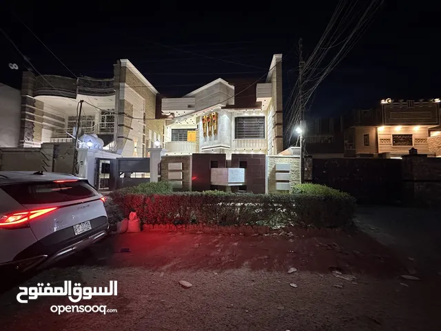 550m2 4 Bedrooms Townhouse for Sale in Baghdad Binouk