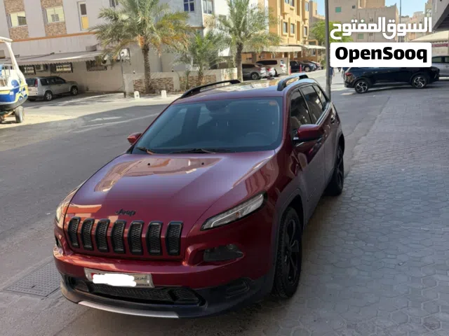 2016 Jeep Cherokee Sport