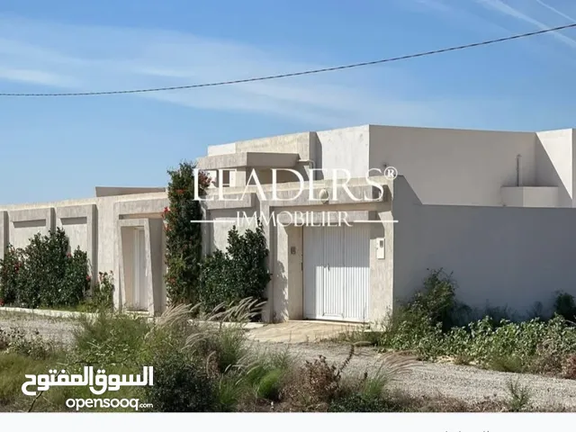 قطعة ارض فرب ياسمين الحمامات