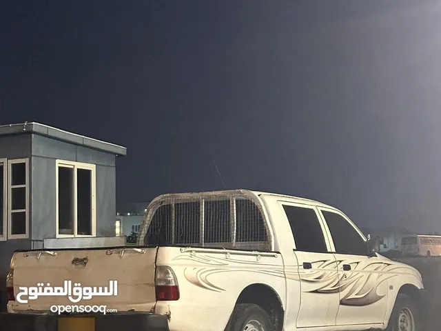 بيكب مستبيشي 2006 نظيف جدا
