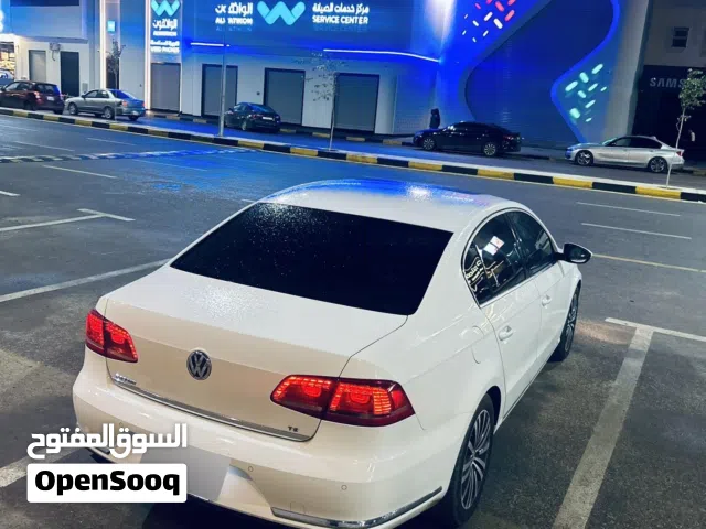 Used Volkswagen Passat in Tripoli