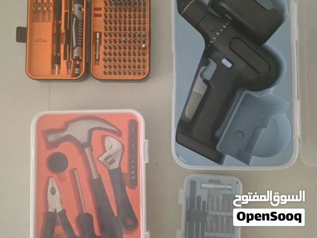 عدة متعددة الاغراض من أيكيا - جديدة غير مستعملة مع طقم عدة للادوات الدقيقة
