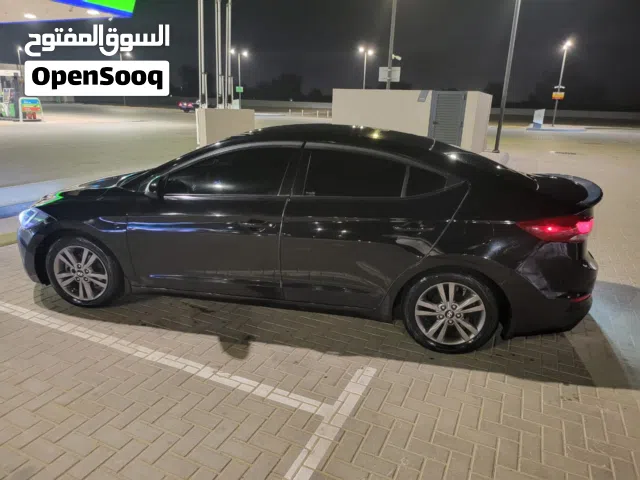 هيونداي النترا 2018 نظيفه غير محتاجه لأي تكاليف اضافيه