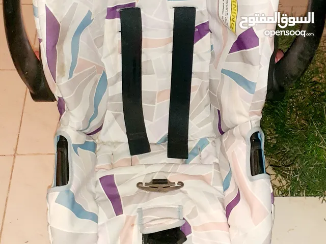 قعماز طفل وكرسي سيارة