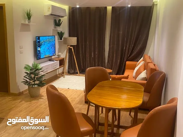 شقة مفروشة فرش فندقي للإيجار اليومي في مدينتي - 2 نوم بسعر لقطه Fully Furnished Hotel-Style Apartmen