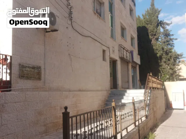 محلات تجارية للايجار بمساحات مختلفة المدينة الرياضية خلف الريحان وبن معروف مجمع سلمان الخلايلة