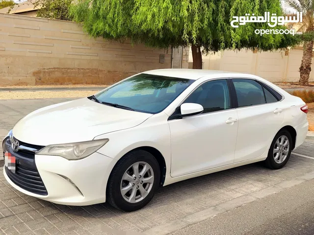 للبيع تويوتا كامري موديل 2017 خليجي صبغه الوكاله بحالة جيدة جدا لايوجد اي اعطال