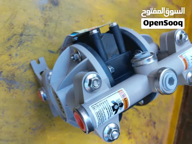 منظم هواء  و مضخات  و جريلات و قطع أخرى في الصور و التفاصيل
