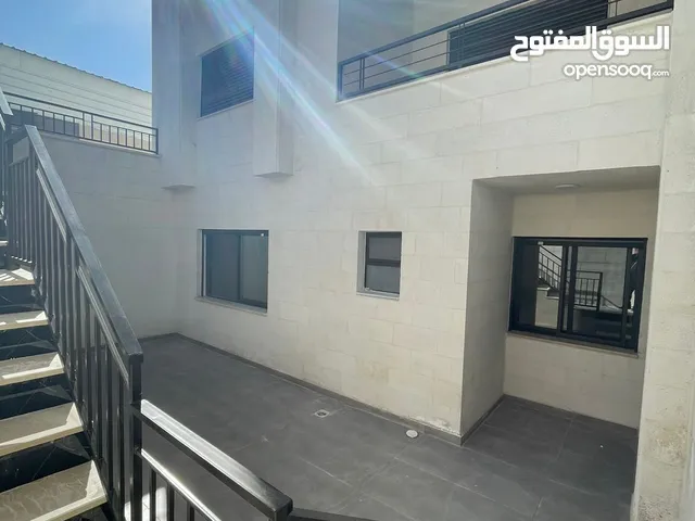شقه ديلوكس تسويه جديده للبيع في الجاردنز