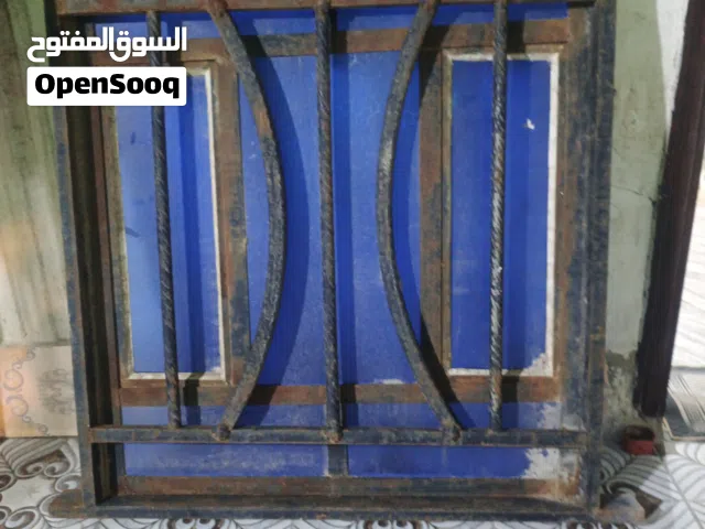شباك حديد