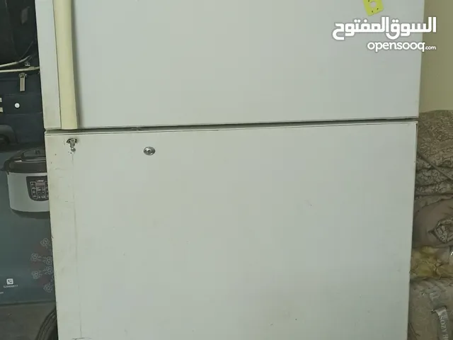 LG Refrigerators in Al Madinah