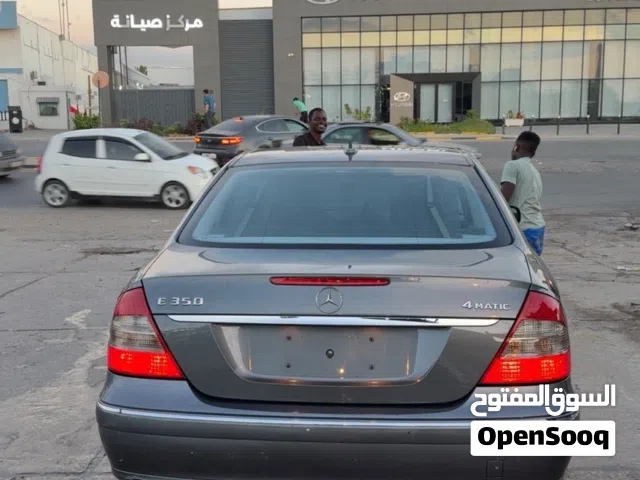 2008 مرسيدس بنز الفئة-E E 350