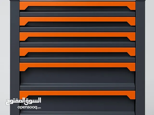 طاولة_عدة_سبع_جرارات تتميز بتصميم مريح يسهل الوصول للأدوات بسرعة