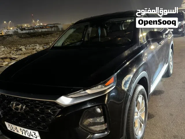 Used Hyundai Santa Fe in Basra