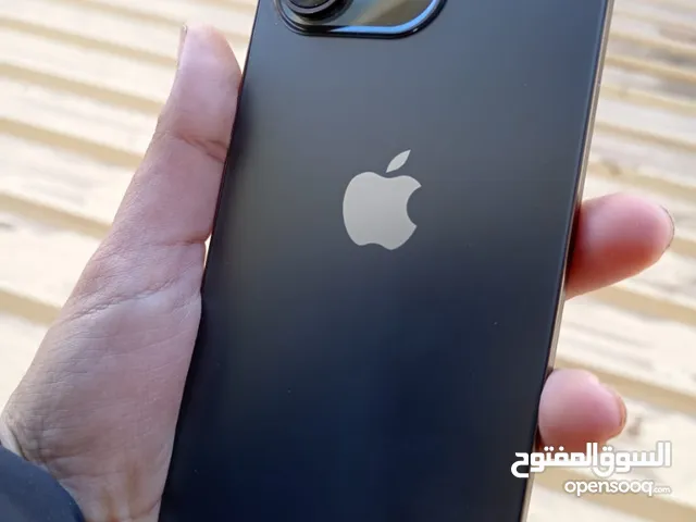 Apple iPhone 15 Pro Max 512 GB in Qena