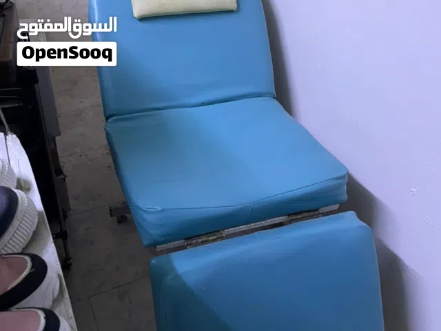 تخت بشره بحاله جيده في واحدصغير 60   كبير 70