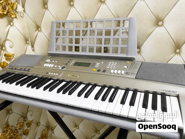 Yamaha PSR-A300 للبيع بيانو