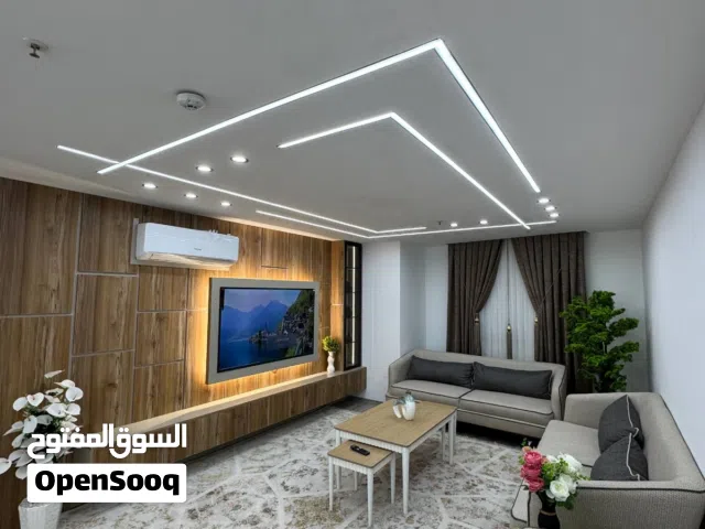 شقه للايجار في مجمع لايف تاورز مساحو 173م