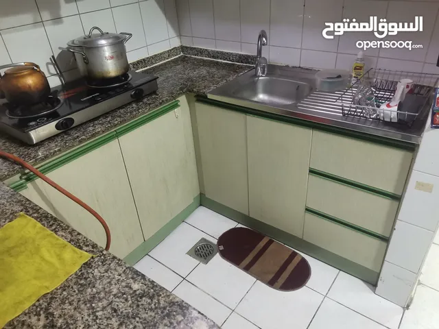 سكن شباب سودانيين في دبي فريج مرر