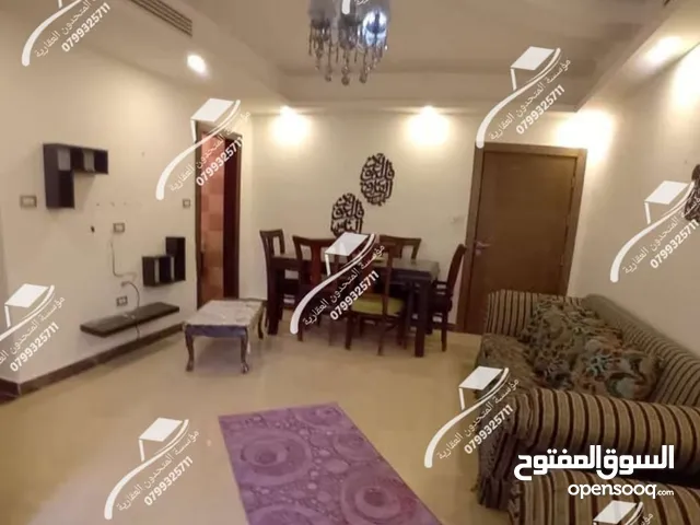 شقه مع مدخل مستقل للايجار في ام السماق