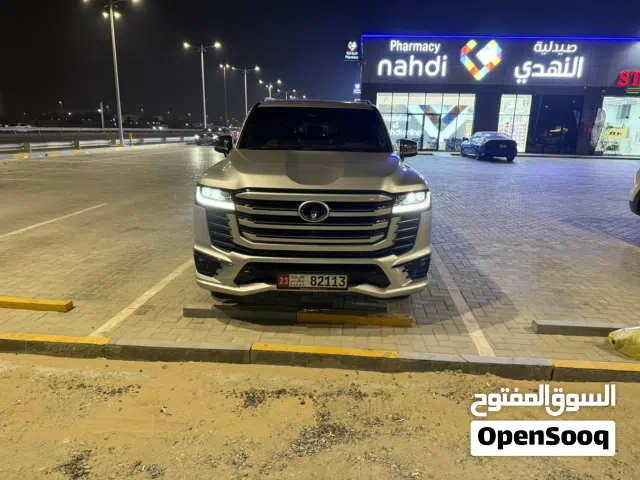 2025 Toyota Land Cruiser VXR