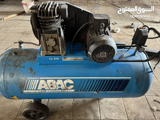 كمبرسر هواء إيطالي