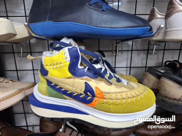 بوت Nike امريكي صناعة ألفلبين قياس 39.5 حديد غير ملبوس لبيع