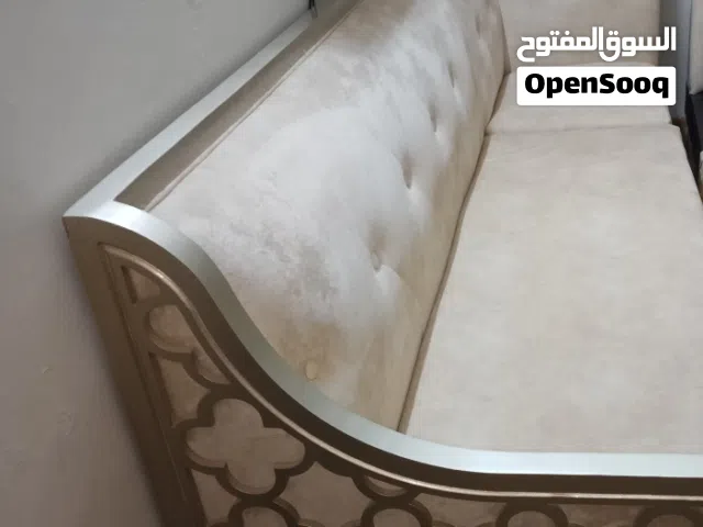 كنب نظيف للبيع يأخذ 11 شخص