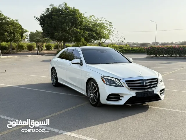 Sedan Mercedes Benz in Muscat