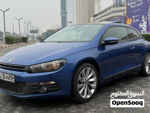 2014 فولكسفاغن سيروكو Standard