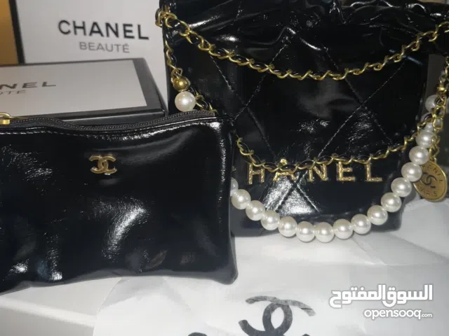 Hand Bags Black for sale  in Mubarak Al-Kabeer