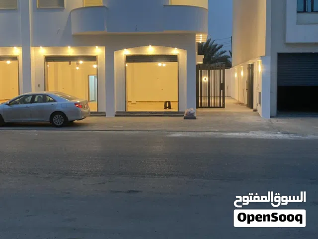 مبنى راقٍ للإيجار السنوي – فرصة مثالية للشركات