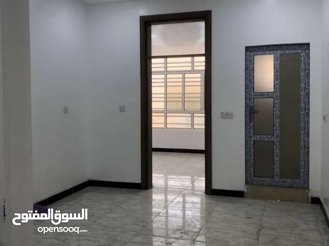 شقه للإيجار في الغدير شارع التوت