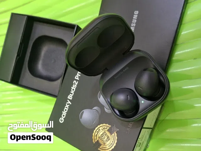 سماعة سامسونج Galaxy Buds2 Pro ضمان وكالة عين الفهد استخدام قليل جديدة كامل ملحقات السعر 90  ألف
