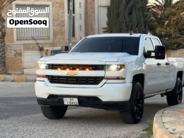 2018 شيفروليه سلفرادو 1500 LT Z71