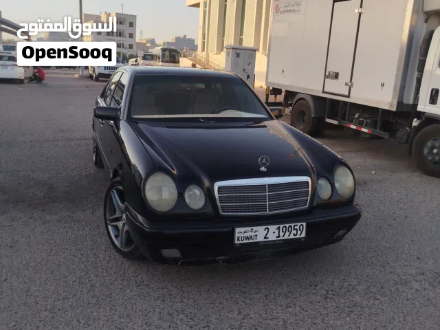 1997 مرسيدس بنز الفئة-E E 240