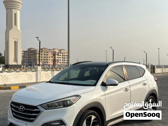 2017 هيونداي توسان Limited