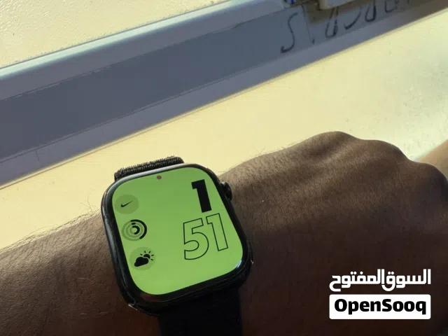 Apple Series 10 نظيف جدا مع حماية كامله