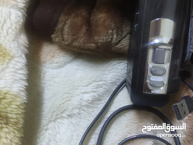 كاميرا فيديو ماركه سوني 70x بحاله فوق الممتازه استراد بالشاحن الاصلي